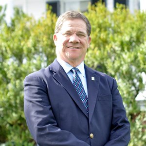 Michael R. Guthrie